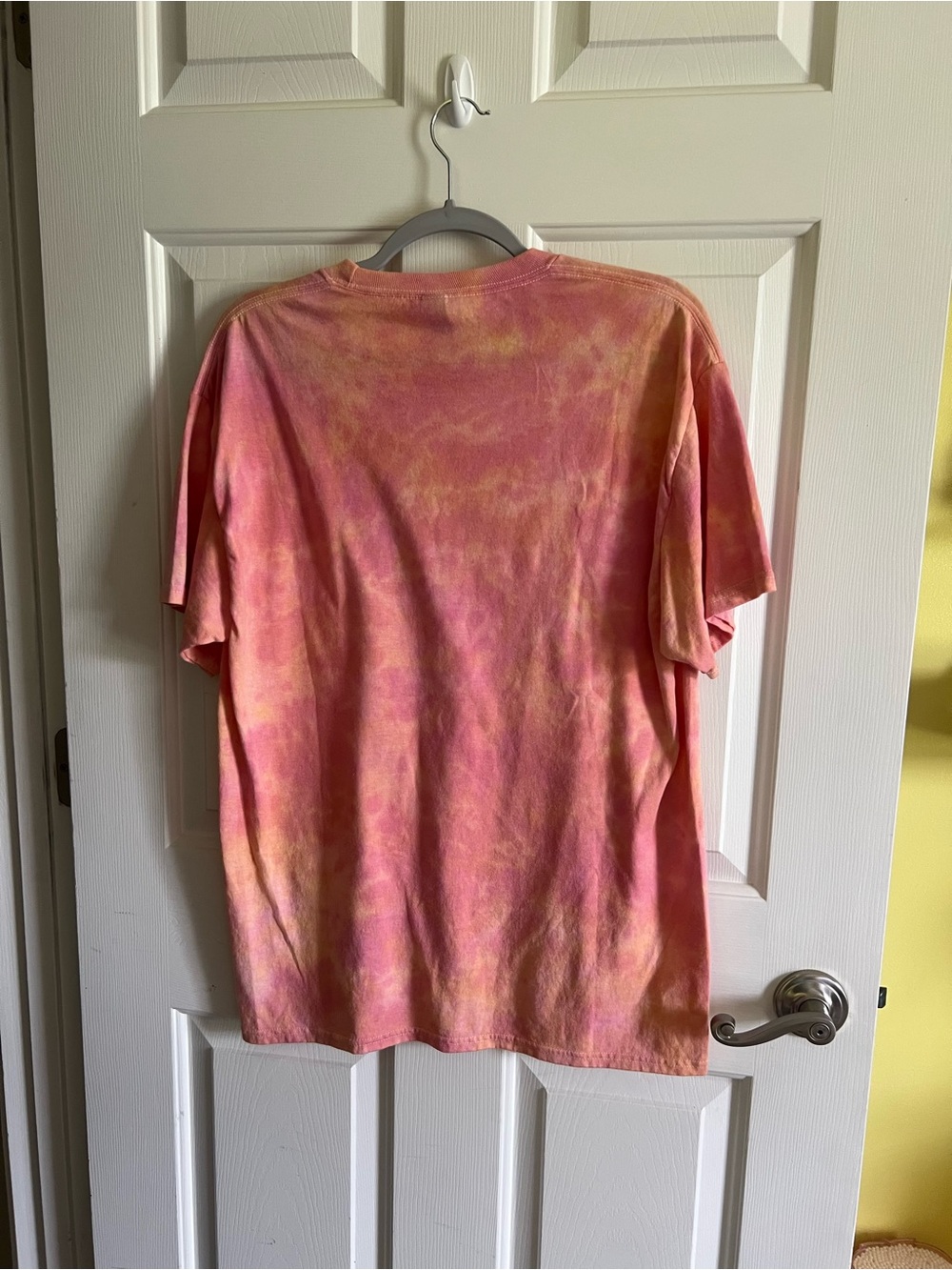 Hand TYE DYED Butterfly Floral Tie-Dye Tee - Pink/Orange Port& Co size large - Picture 3 of 3